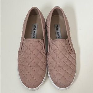 Steve Madden blush pink quilted stitched slip on shoes
